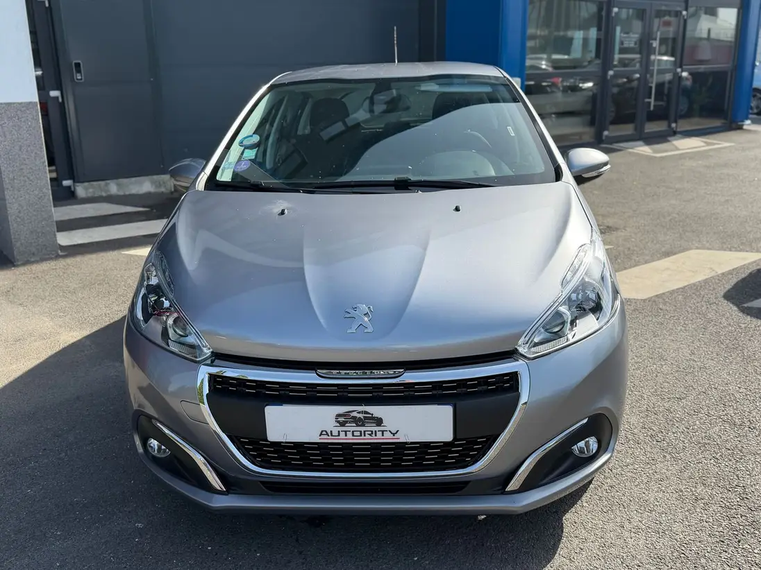 PEUGEOT    208 phase 2