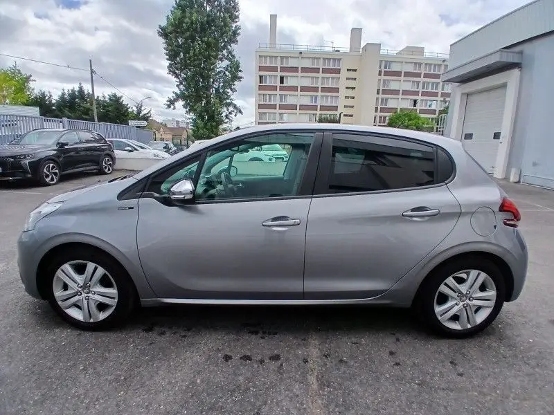 PEUGEOT  208 phase 2