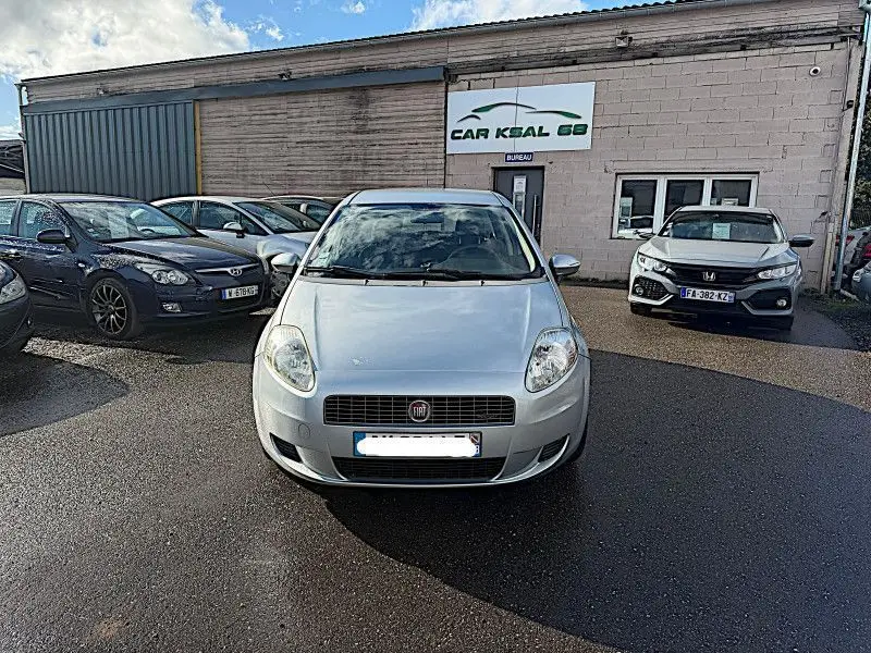 FIAT     GRANDE PUNTO