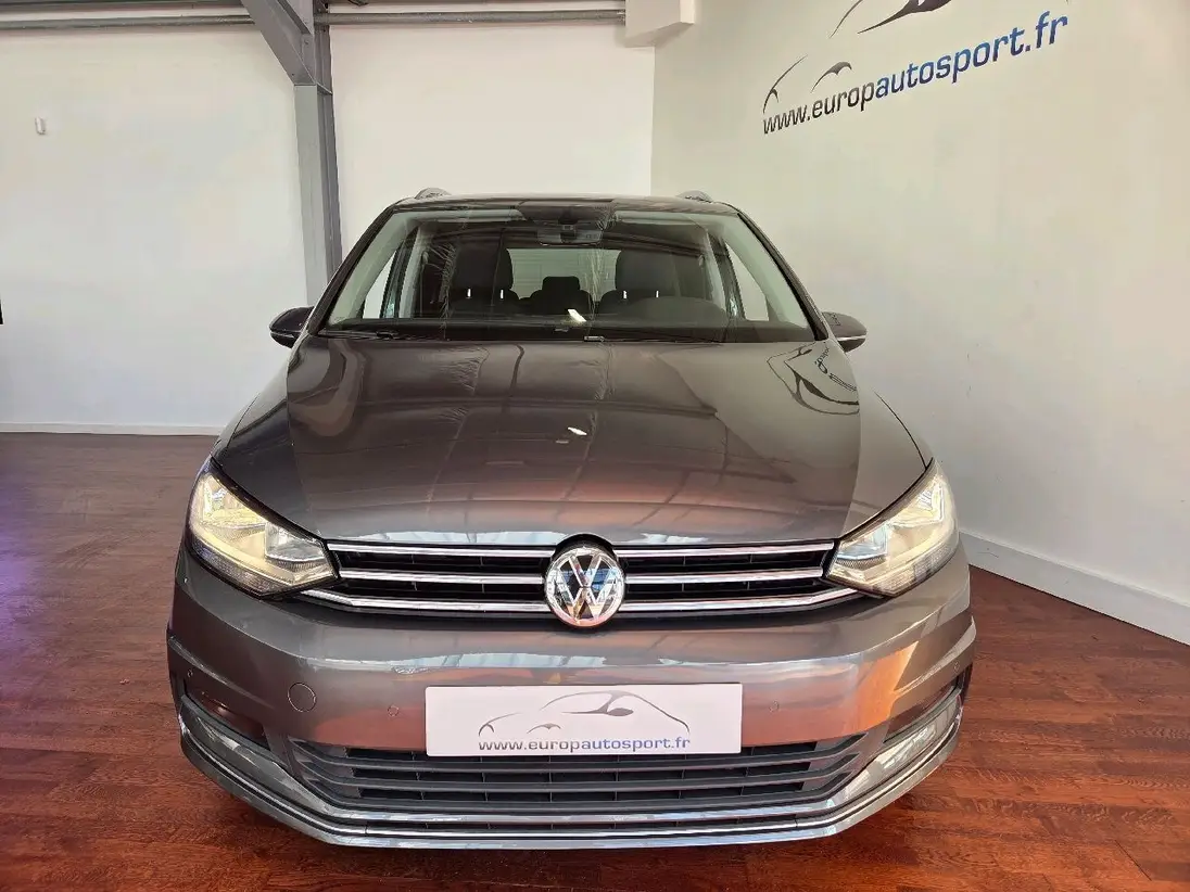 VOLKSWAGEN   TOURAN III