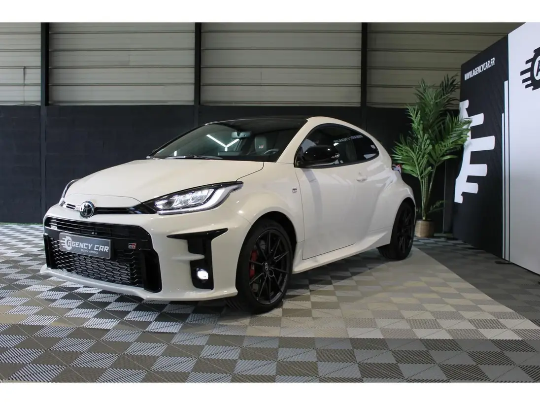 TOYOTA  YARIS IV GR