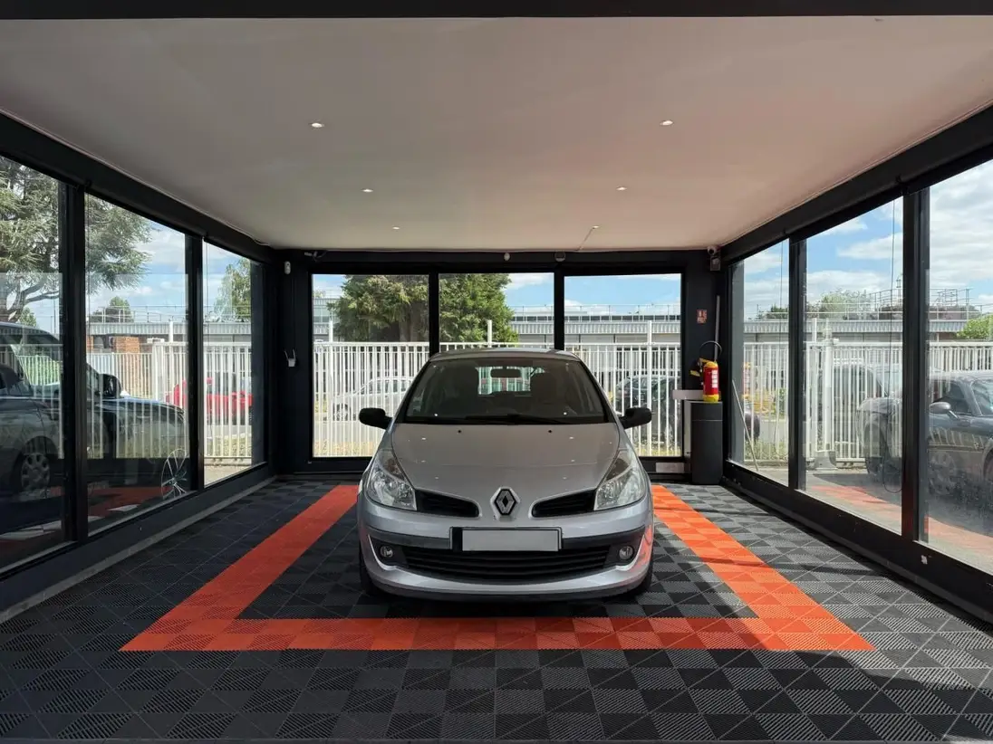 RENAULT     CLIO III