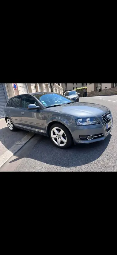 AUDI    A3 III SPORTBACK