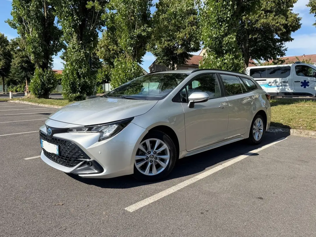 TOYOTA  COROLLA XII TOURING SPORTS phase 2
