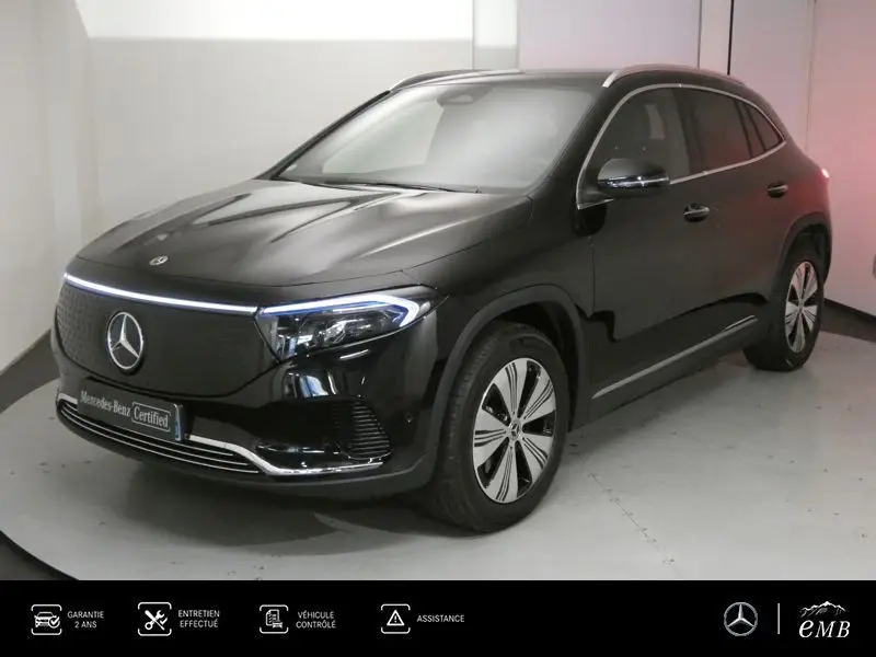 MERCEDES  EQA