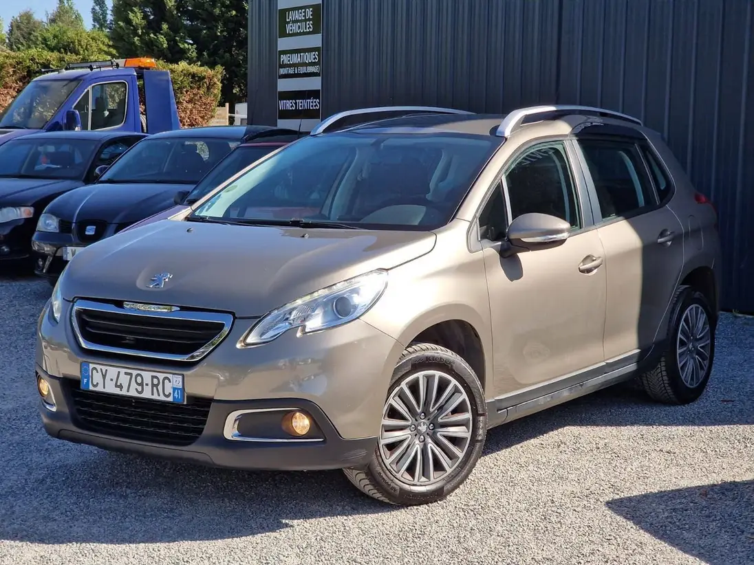 PEUGEOT  2008