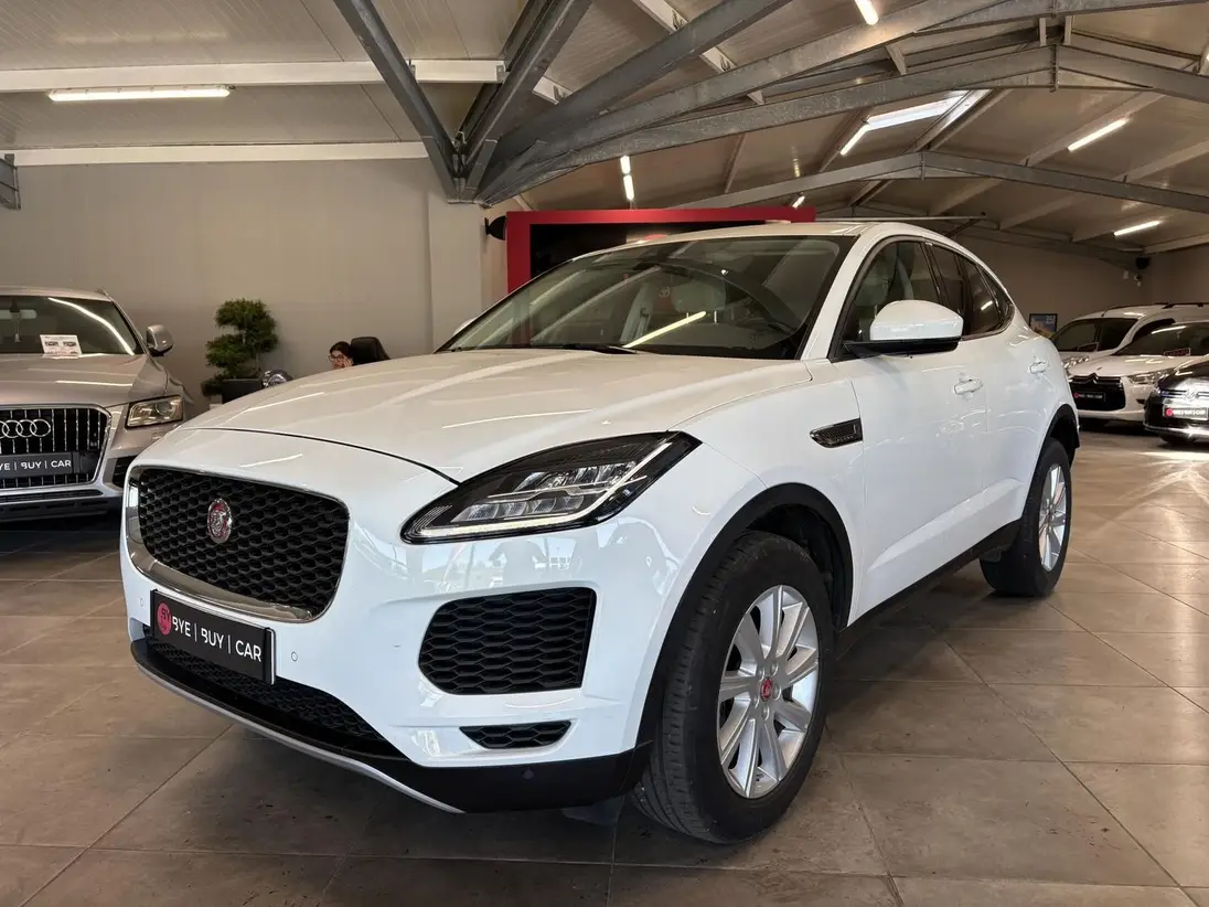 JAGUAR  E-PACE