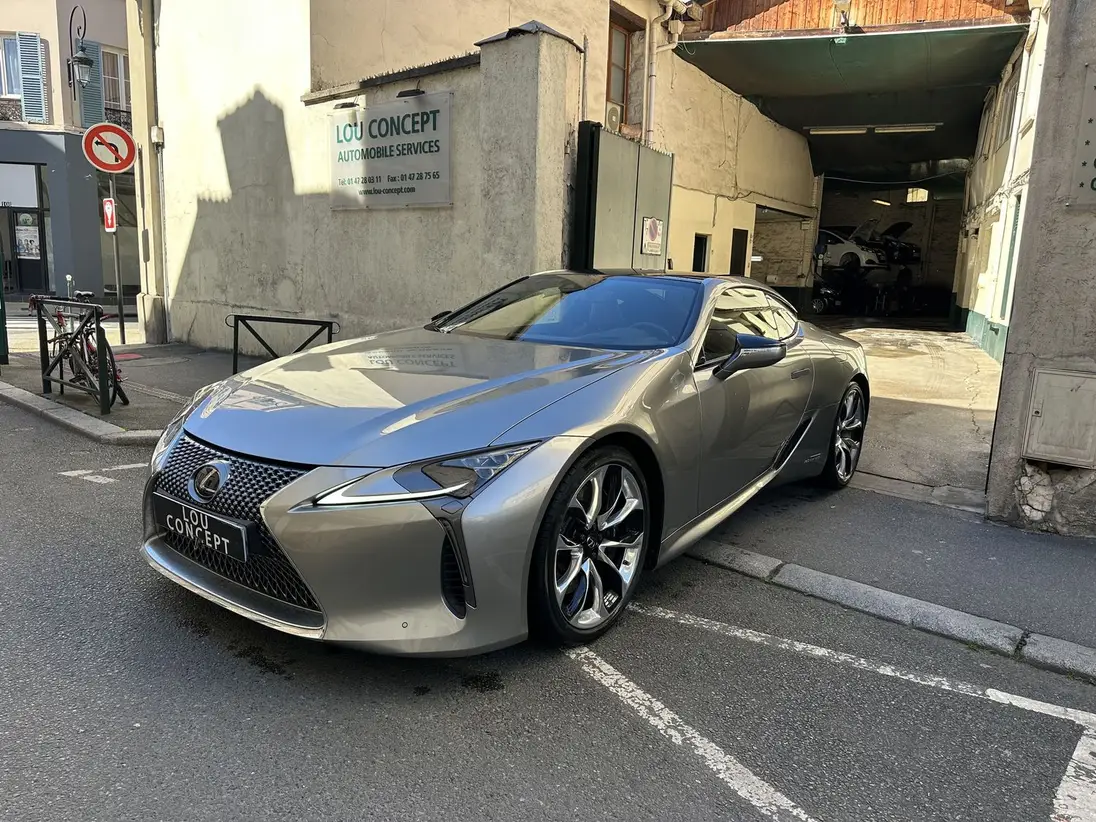 LEXUS  LC
