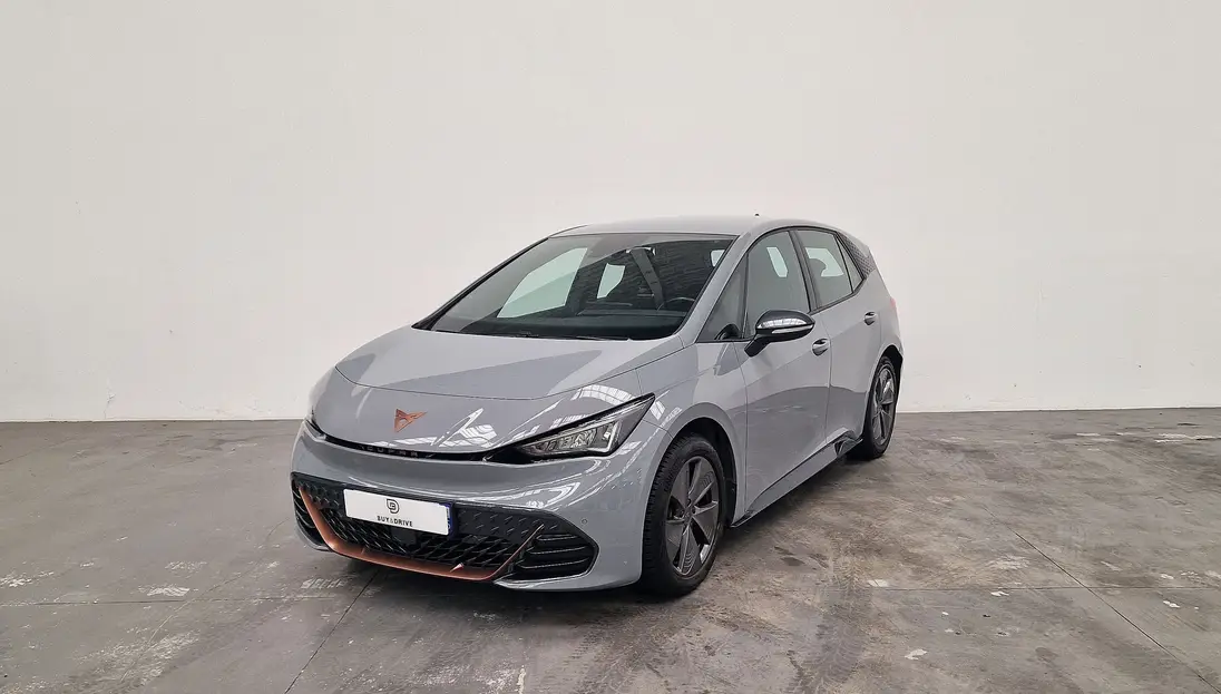 CUPRA  BORN