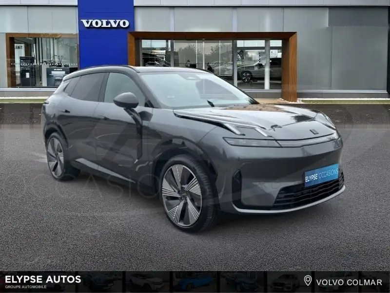 LYNK & CO  08