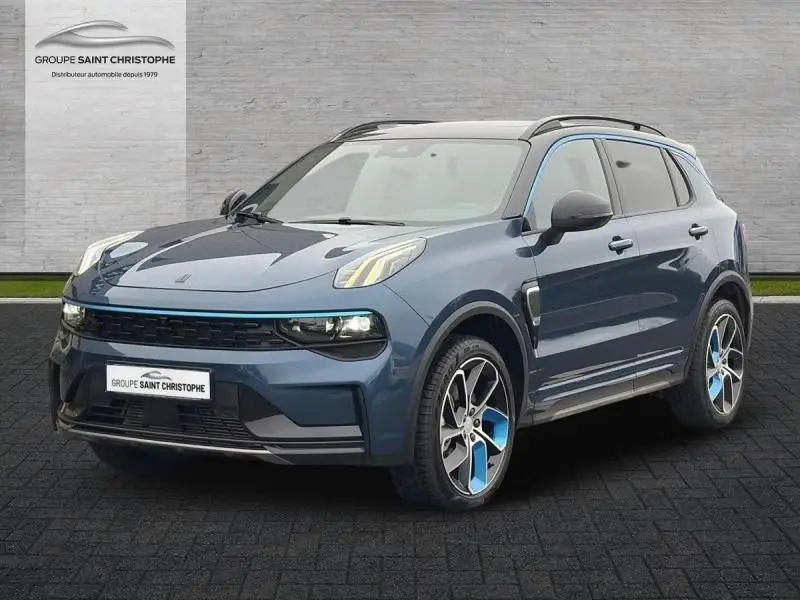 LYNK & CO  01