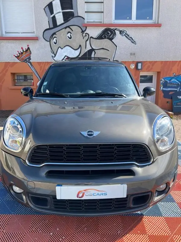  MINI   COUNTRYMAN
