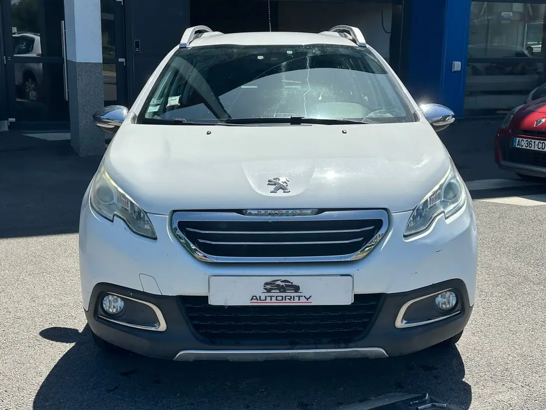 PEUGEOT     2008