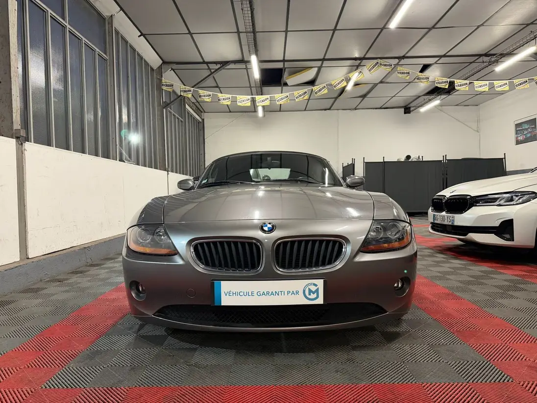 BMW    Z4 E85