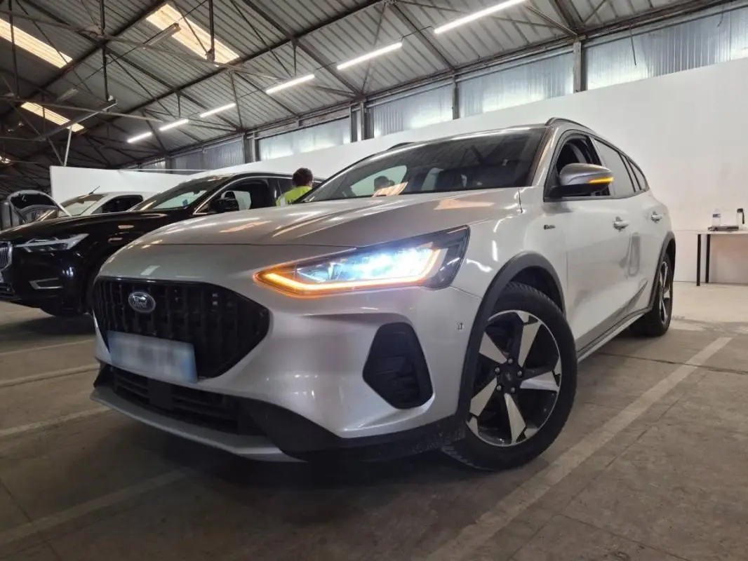 FORD  FOCUS IV SW phase 2