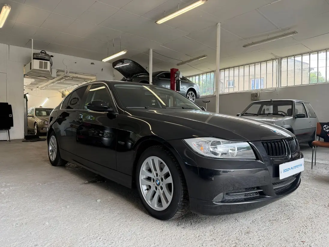 BMW    SERIE 3 E90