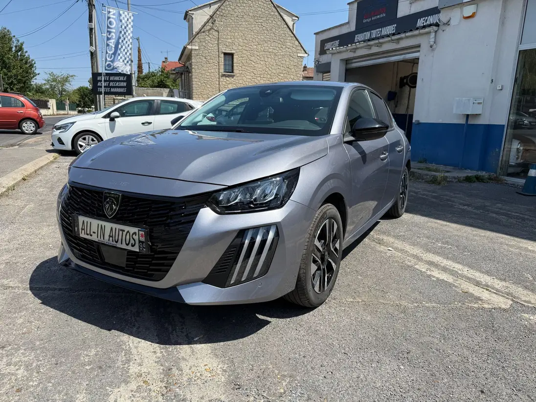 PEUGEOT  E-208 II