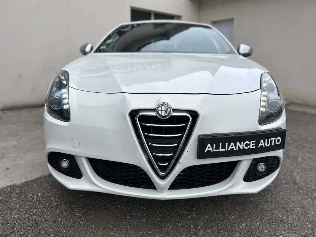 ALFA ROMEO   GIULIETTA III