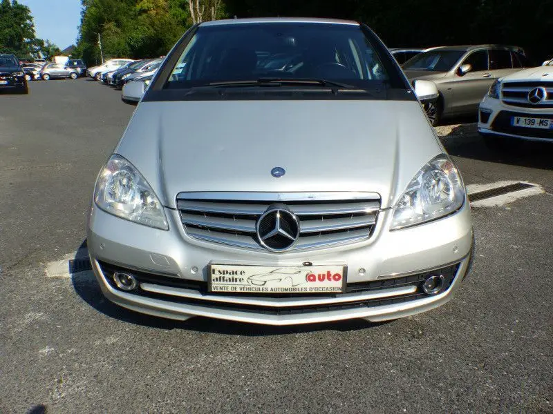 MERCEDES    CLASSE A II