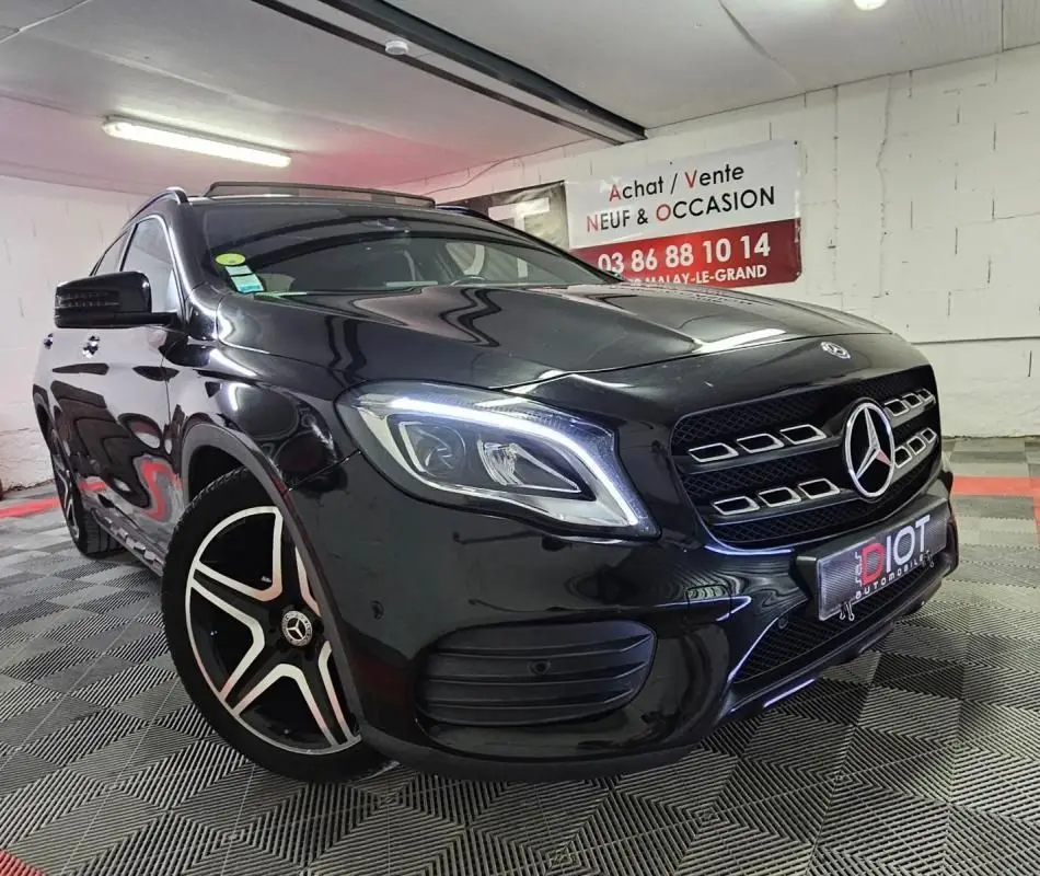 MERCEDES    GLA II