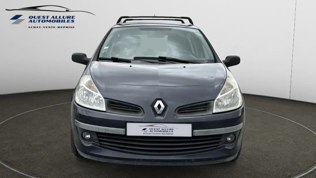 RENAULT    CLIO III