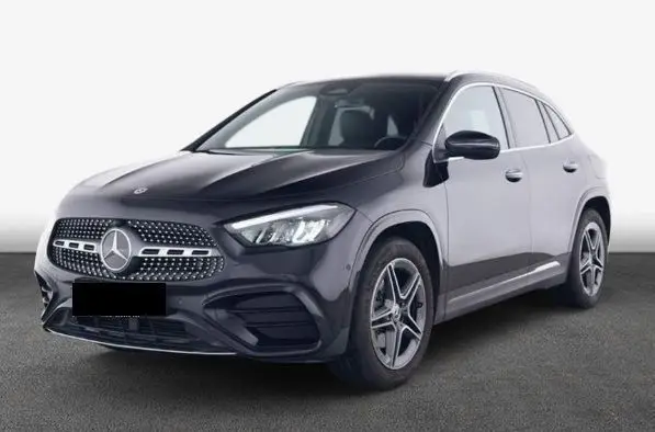 MERCEDES  GLA II phase 2
