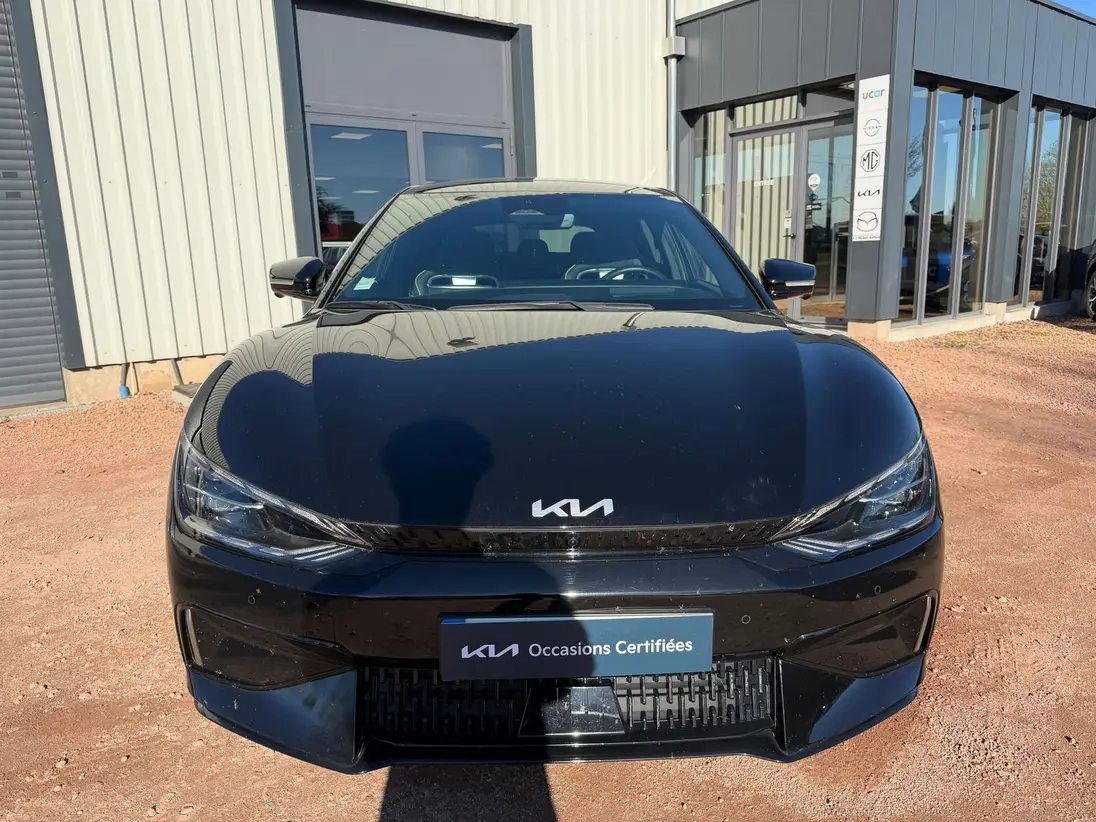 KIA    EV6