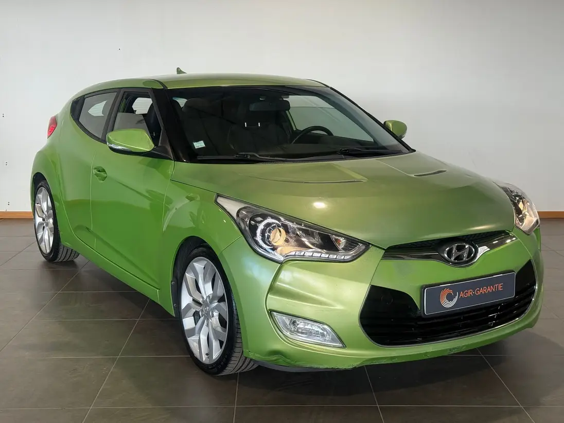 HYUNDAI     VELOSTER