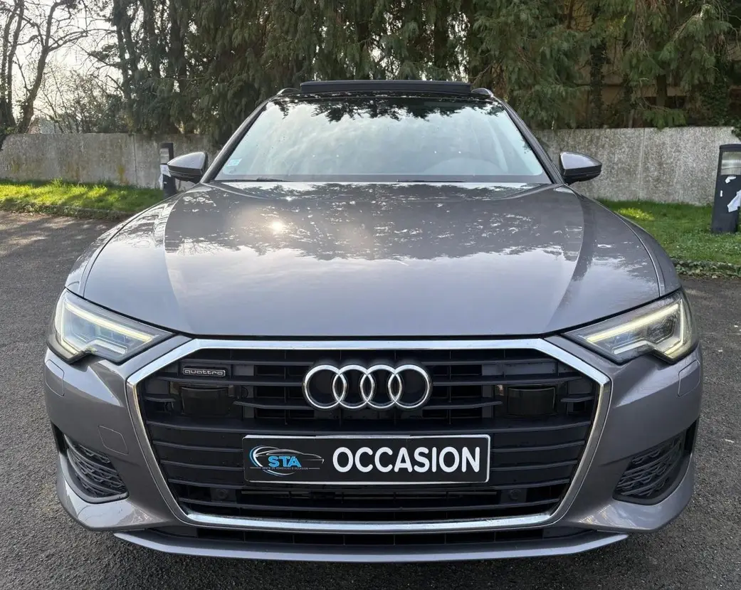 AUDI    A6 V AVANT