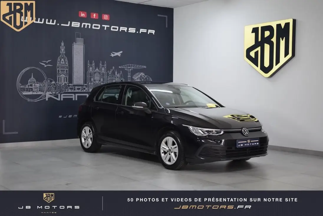 VOLKSWAGEN  GOLF VIII