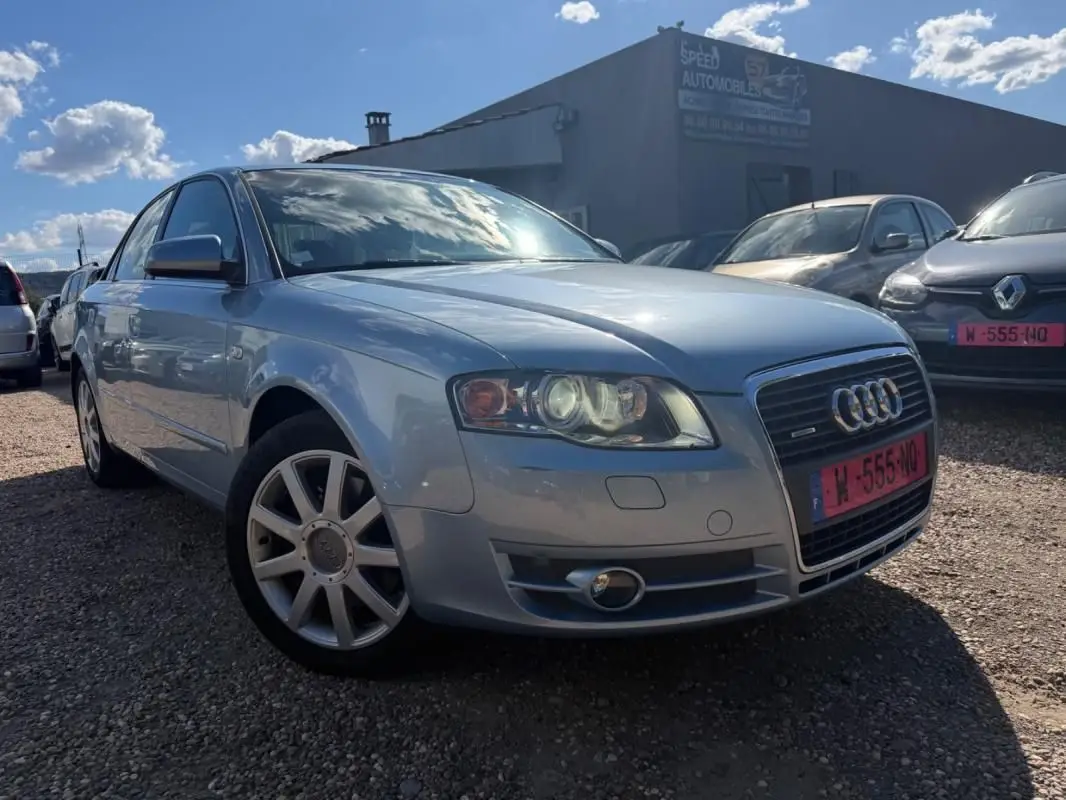   AUDI    A4 III AVANT