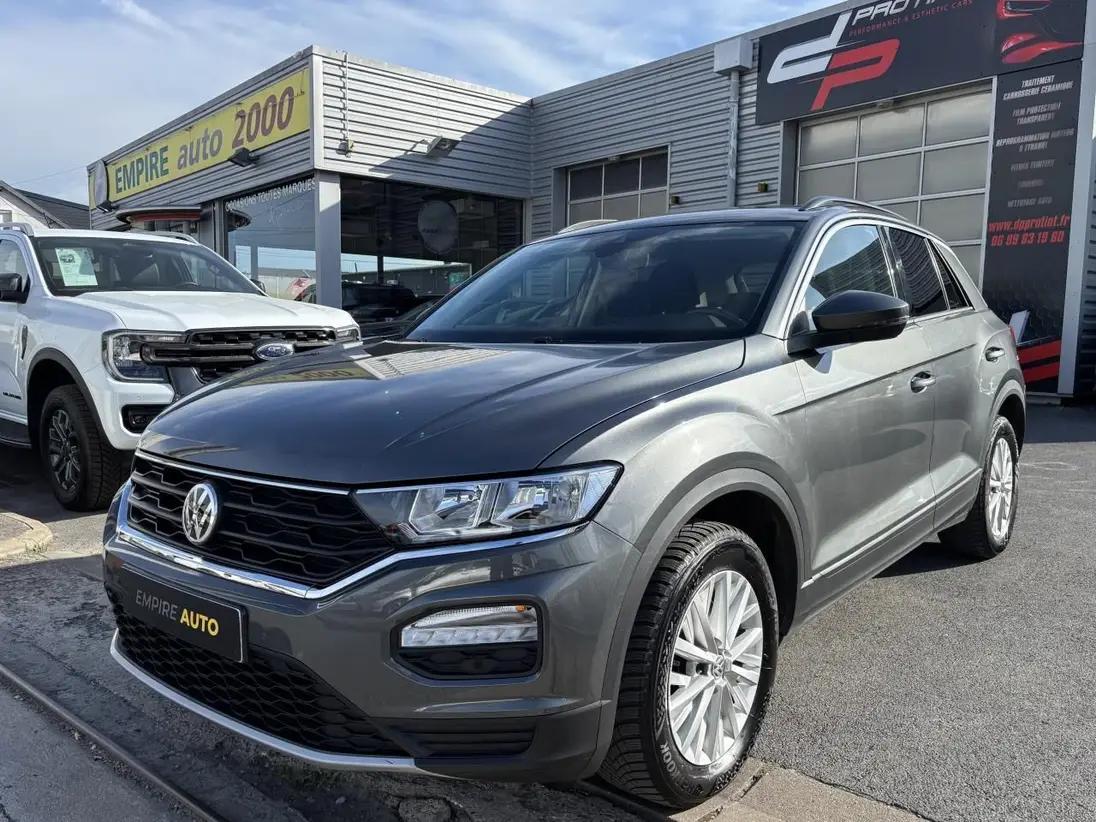 VOLKSWAGEN  T-ROC