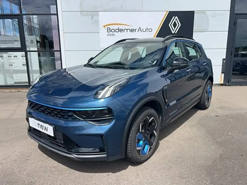 LYNK & CO  01