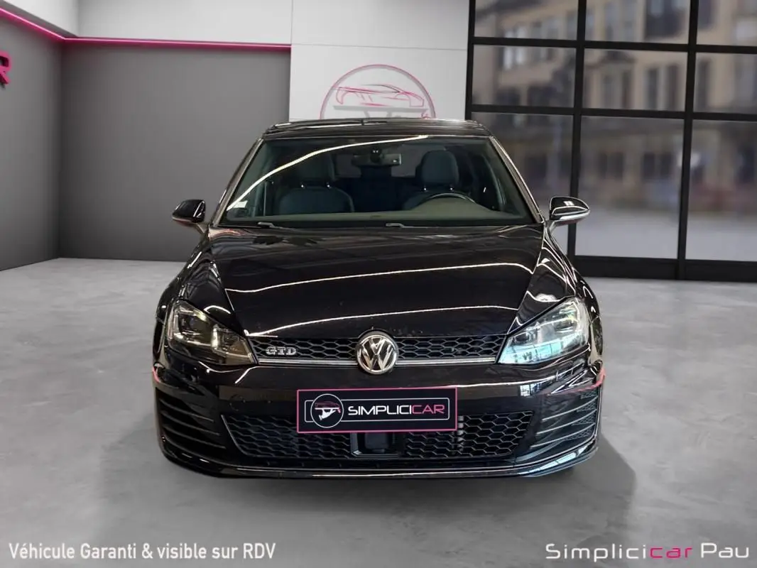 VOLKSWAGEN    GOLF VII