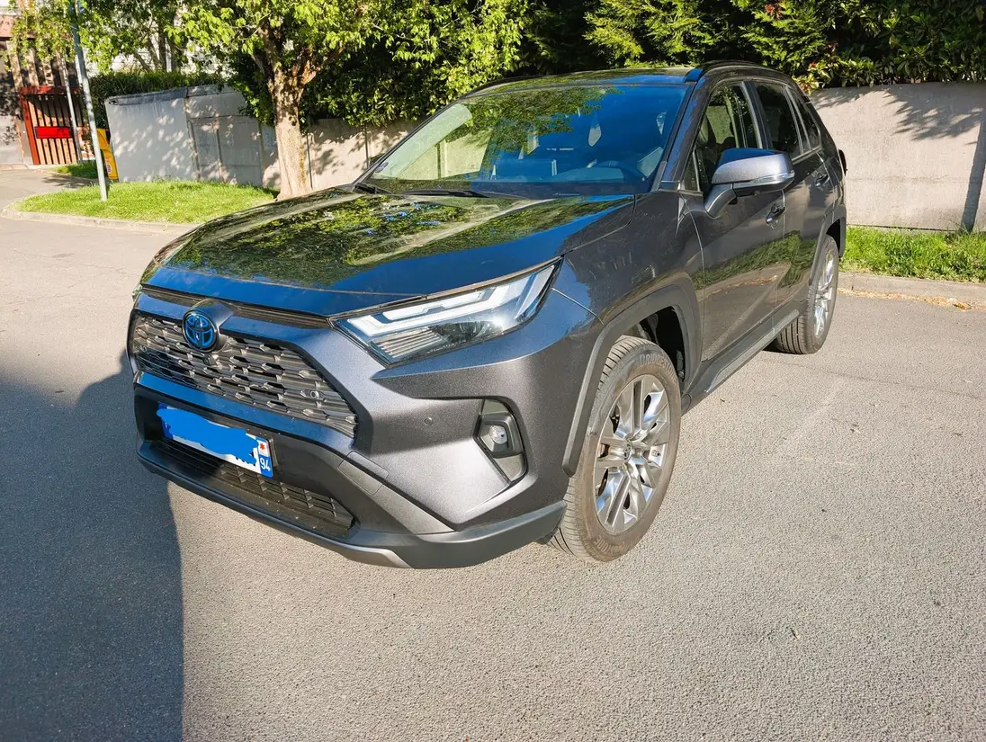 TOYOTA  RAV 4 V
