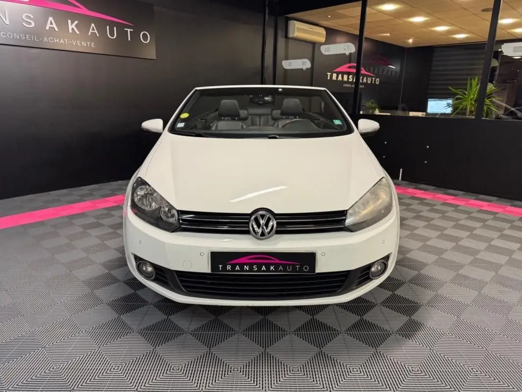 VOLKSWAGEN    GOLF VI CABRIOLET