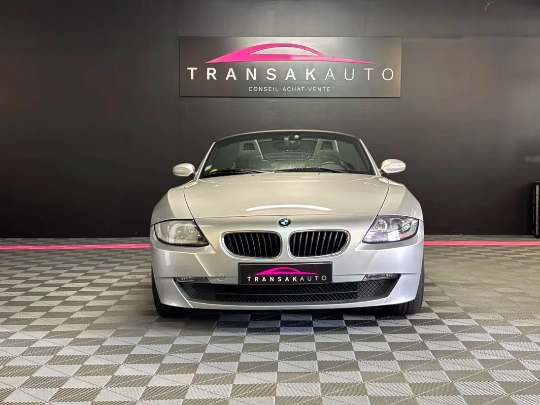 BMW   Z4 E85