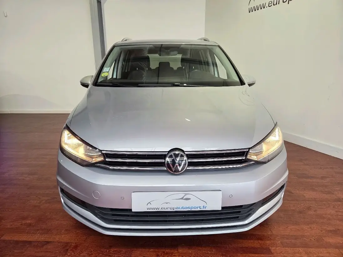 VOLKSWAGEN   TOURAN III