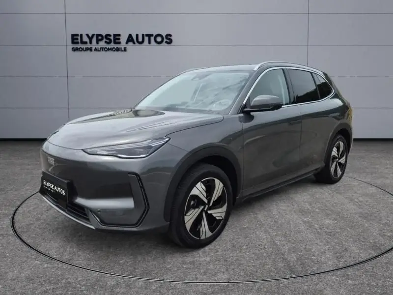 GEELY  E5