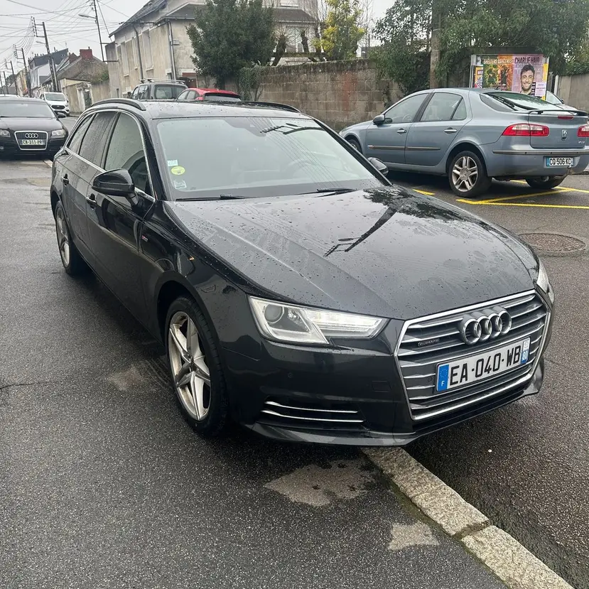 AUDI   A4 V AVANT