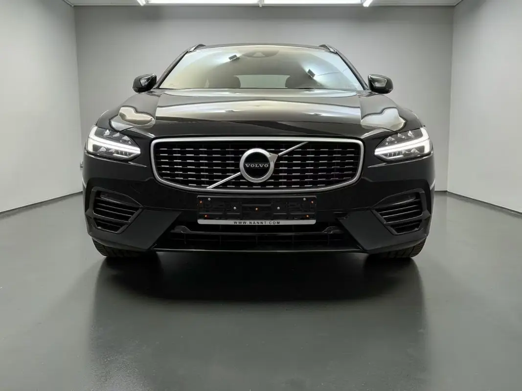 VOLVO     V90 II