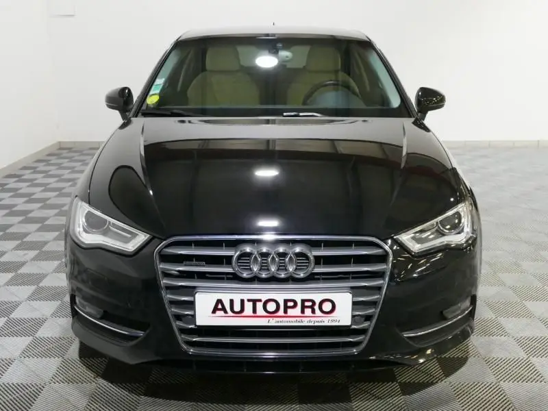 AUDI   A3 III