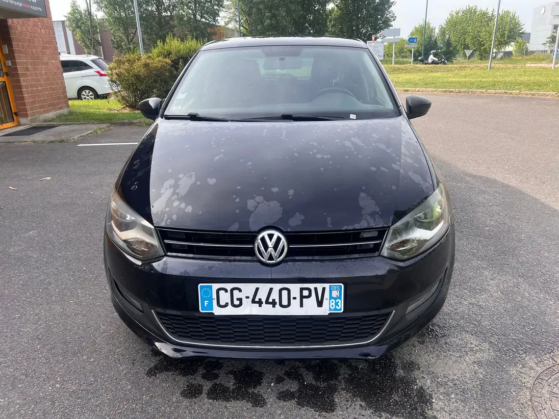 VOLKSWAGEN   POLO V