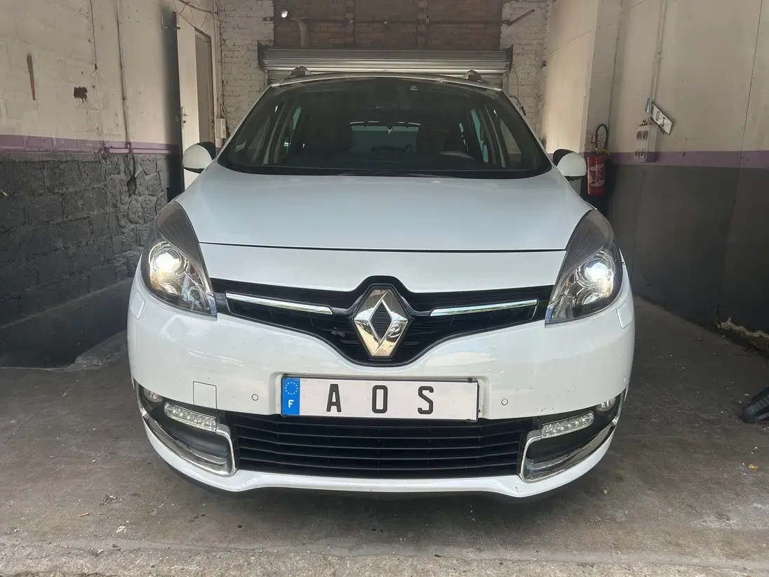 RENAULT   GRAND SCENIC III phase 3