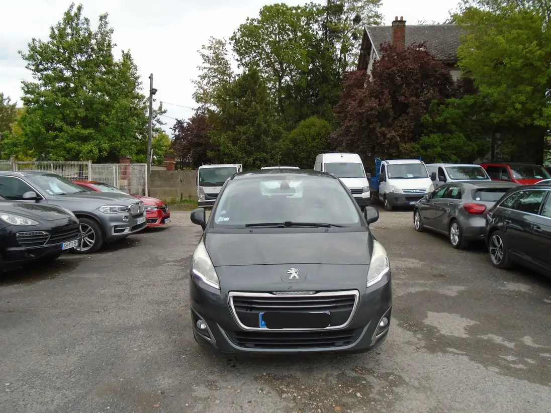PEUGEOT    5008 phase 2