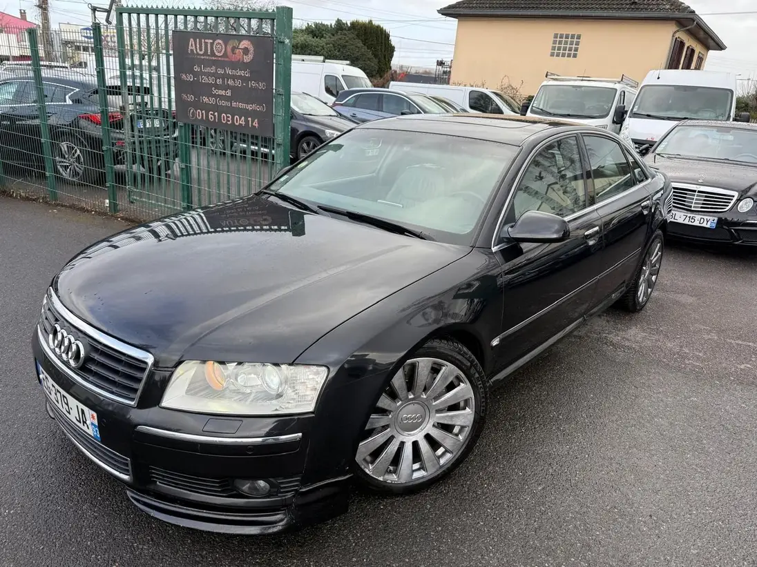 AUDI  A8 II