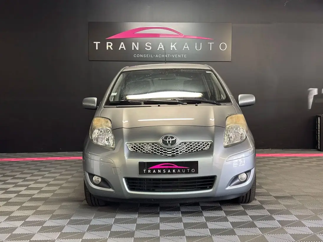 TOYOTA    YARIS II phase 2