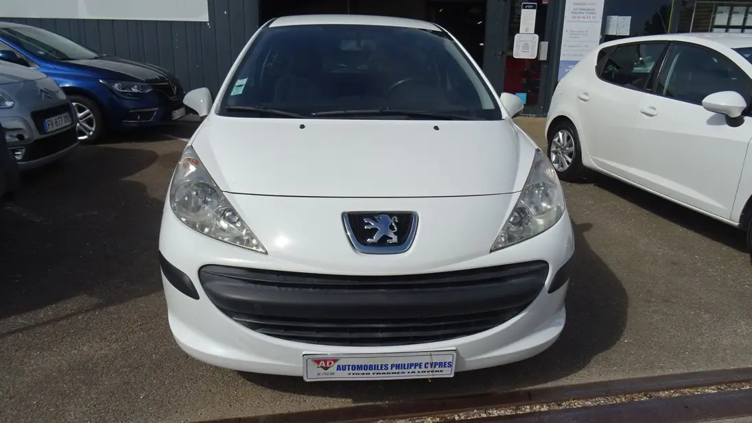 PEUGEOT   207 AFFAIRE