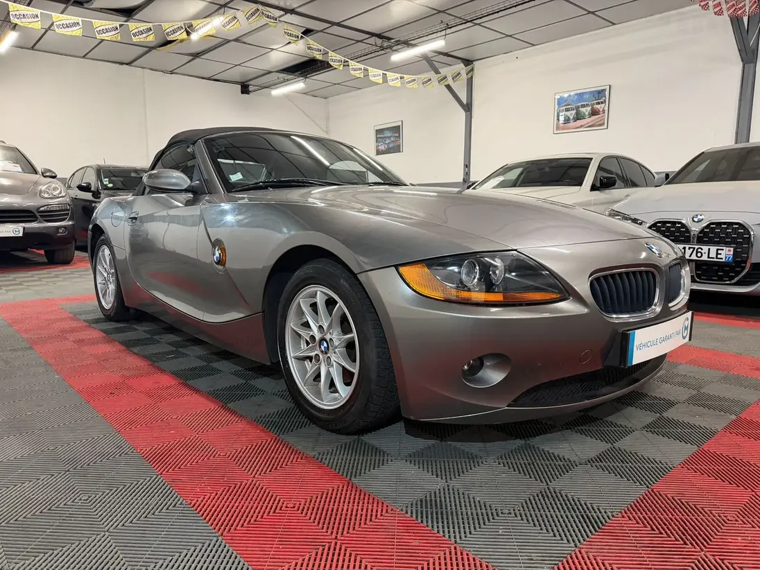 BMW    Z4 E85