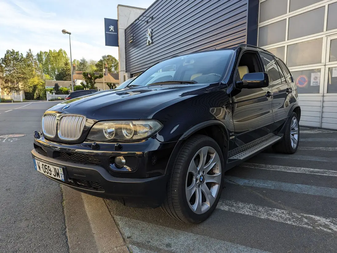 BMW    X5 E53 phase 2